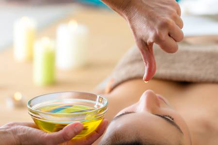 The Benefits Of Massage Oil