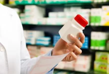 What is the main goal of long-term care pharmacy?